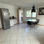 Traumhaftes Uebernachten Im Gruenen Apartment *