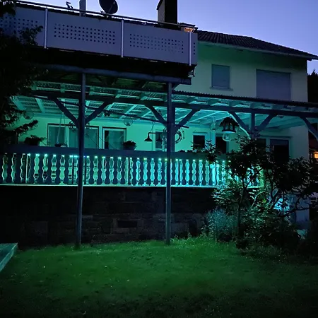 Apartment Traumhaftes Uebernachten Im Gruenen *
